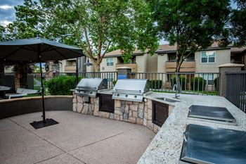 River walk la paz apartments bbq grills